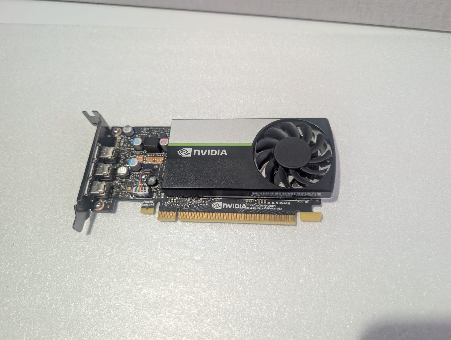 Nvidia Cartes graphiques: NVIDIA T400 4GB – D'occasion à Hendschiken par Sillii