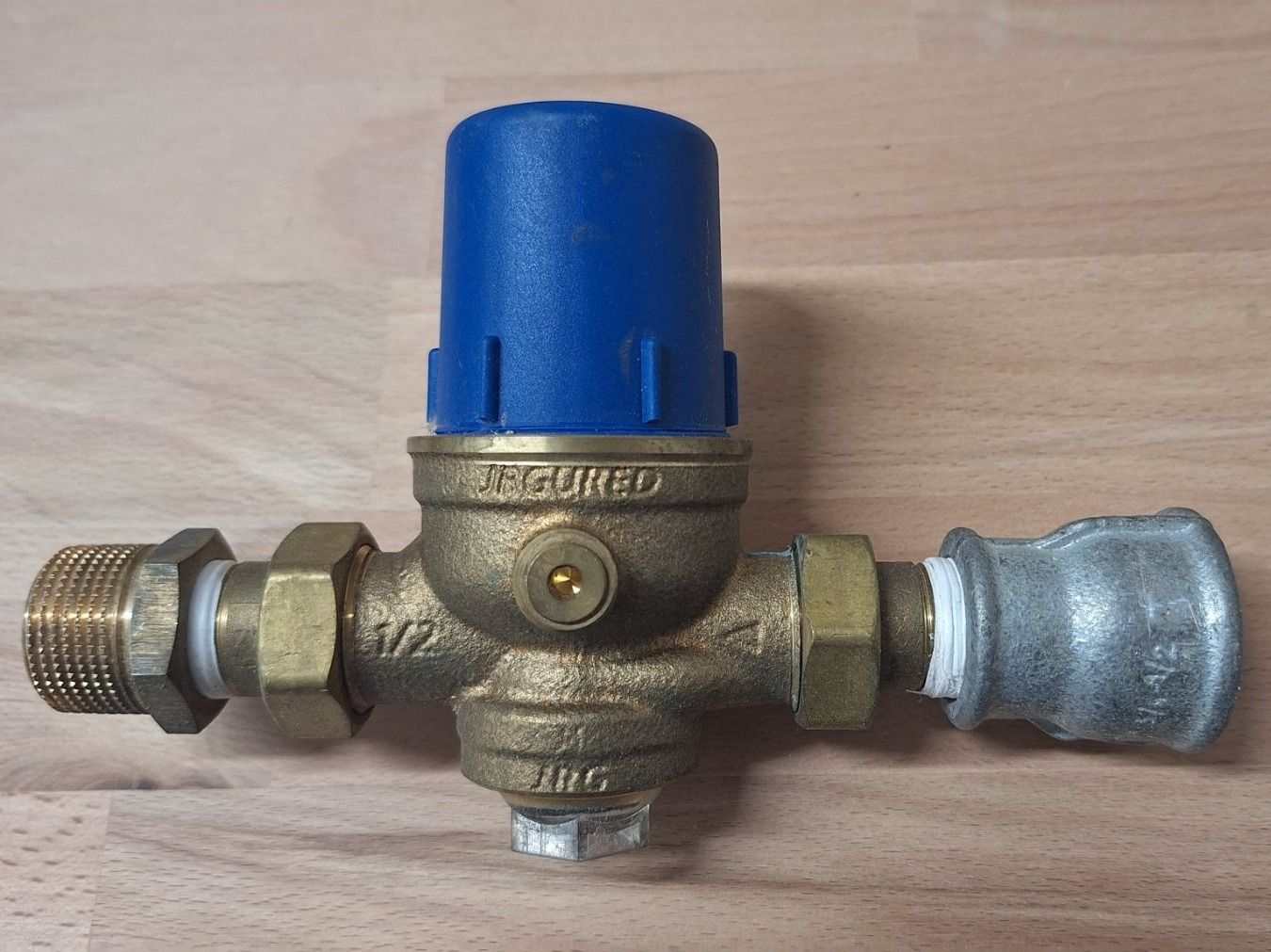 Armaturen: Druckreduzierventil 4 bar – Gebraucht aus Egolzwil von
