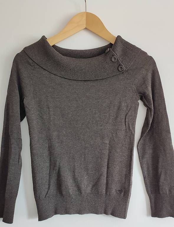 Esprit Pullover & Sweatshirts: Elegantes Langarmtshirt / dünner Pulli - Esprit - Grösse XS – Gebraucht aus Sempach Station von Szizi