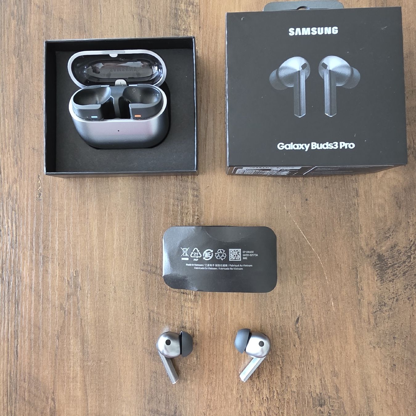 Samsung Cuffie: Samsung Galaxy Buds 3 pro – Nuovo (secondo la descrizione) da Frenkendorf venduto da sly_8yrf