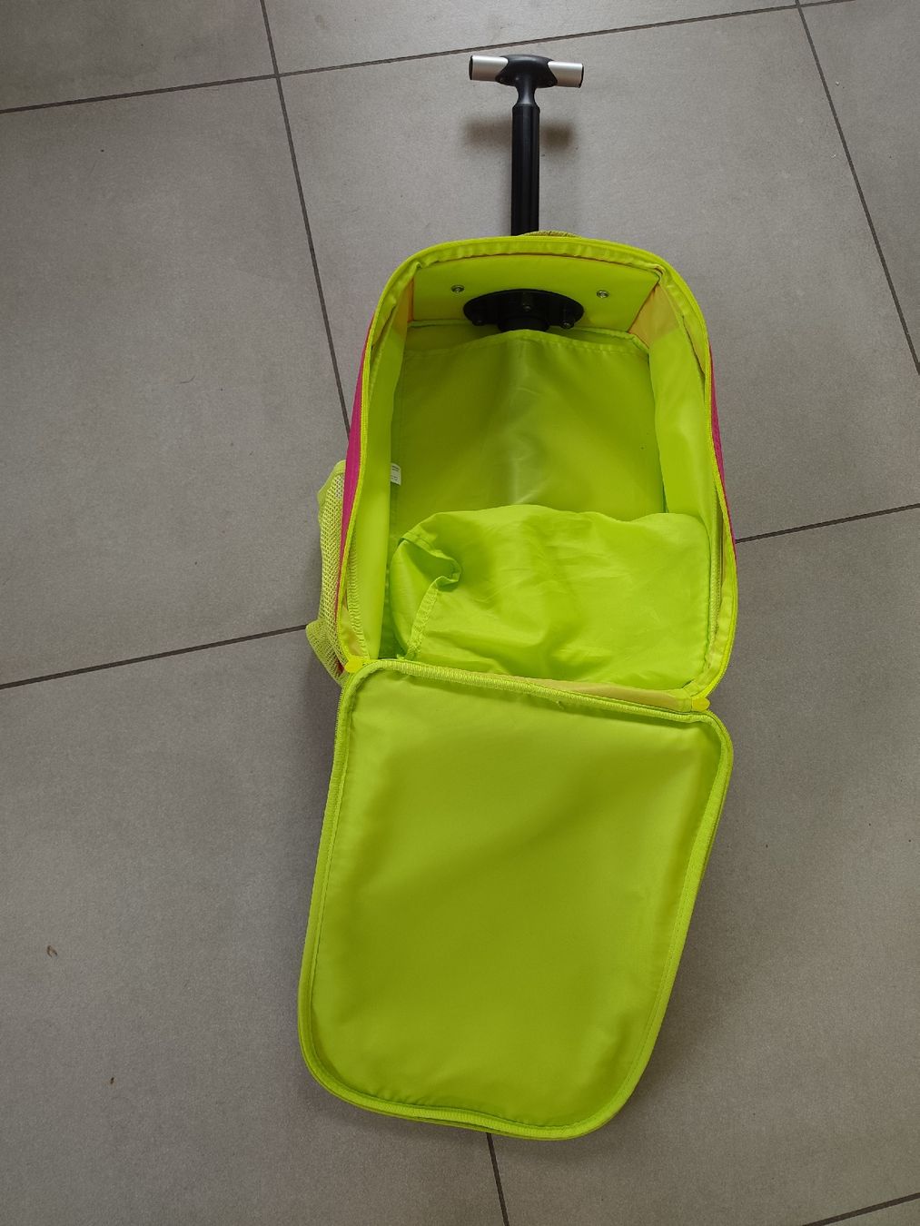 Altro in Aeronautica: Trolley Trolli Kinder Koffer Pink Gelb – Usato da Niederbuchsiten venduto da melhir 3