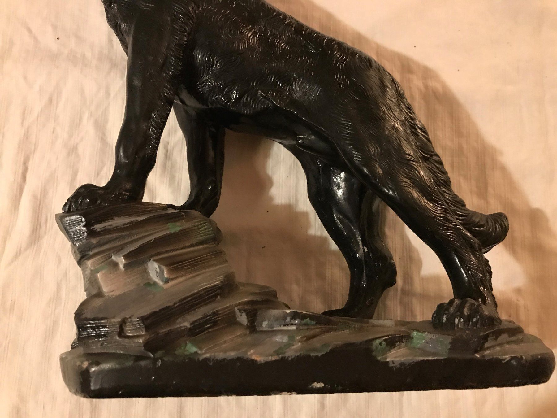 Figuren: Statue d'un chien noir – Gebraucht aus Ste-Croix von BuffetSC 6