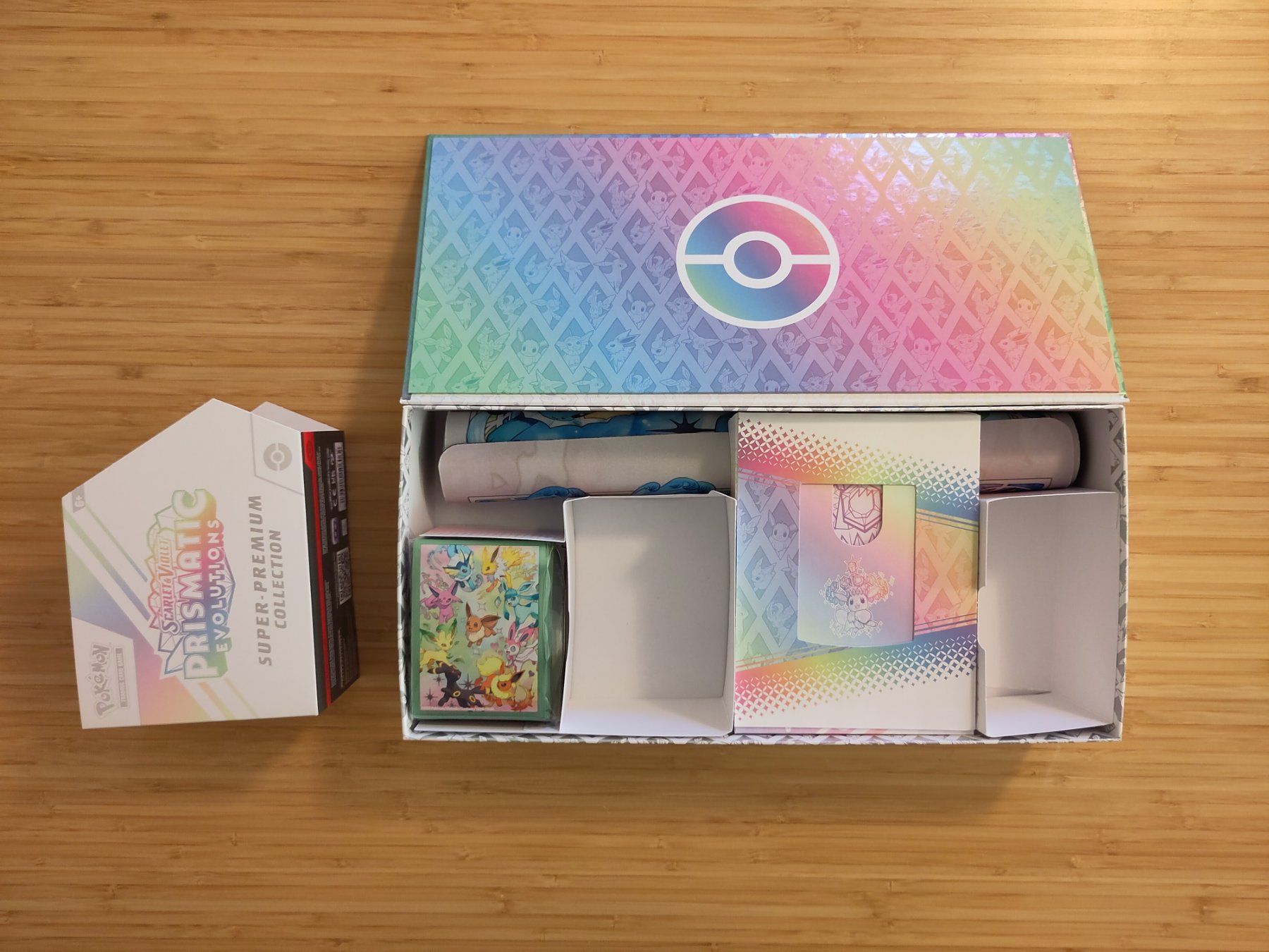 Pokémon Sammelbilder & Trading cards: Prismatic Evolutions Super-Premium Box, playmate & sleeves – Gebraucht aus Bern von gil_rkx8 5