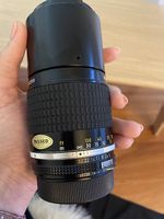 Nikon Nikkor 200mm f/4 Teleobjektiv