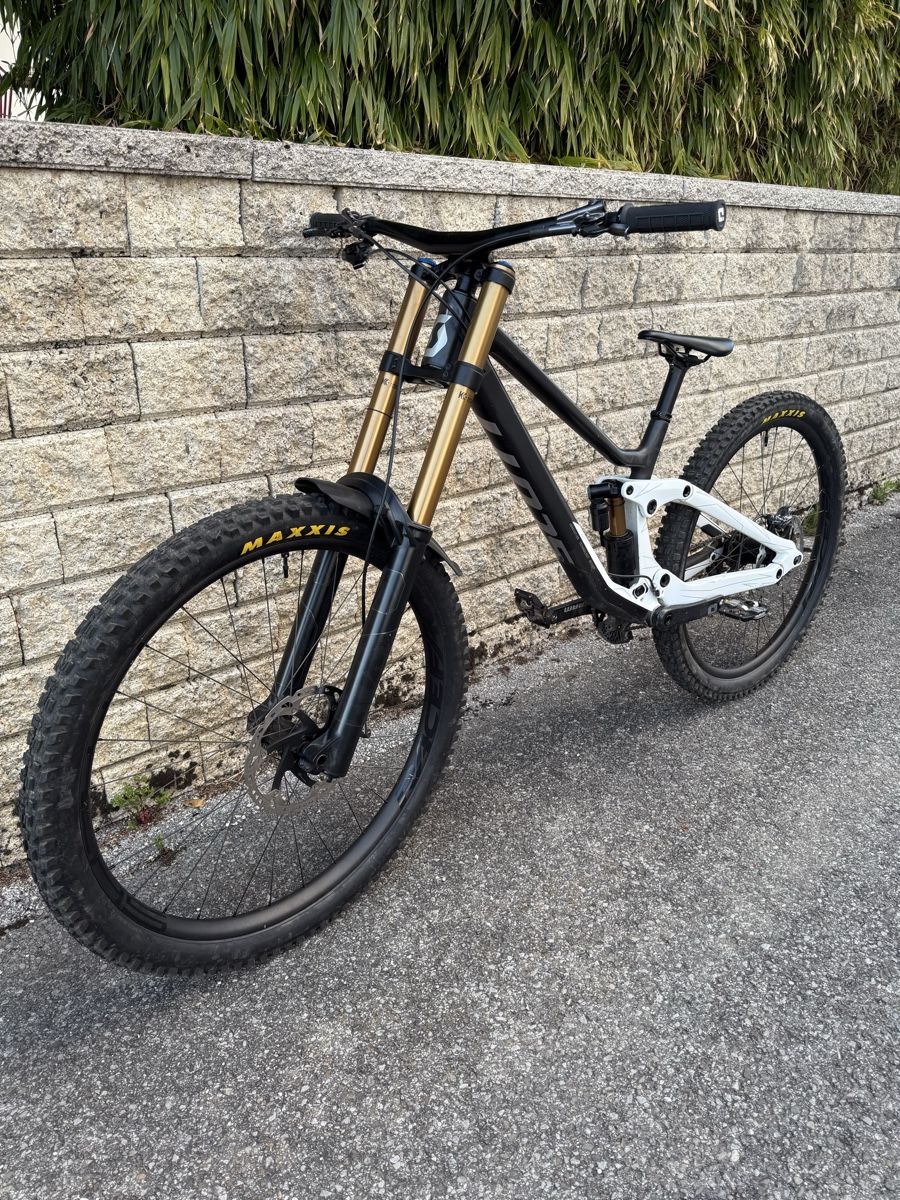 Scott Biciclette: Scott Gambler 900 tuned L – Nuovo (secondo la descrizione) da Lavigny venduto da kil_5vgy