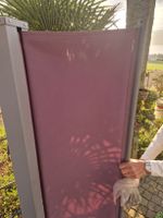 Gut erhaltene Seitenmarkise, ideal für Sich/Windschutz 2,4m