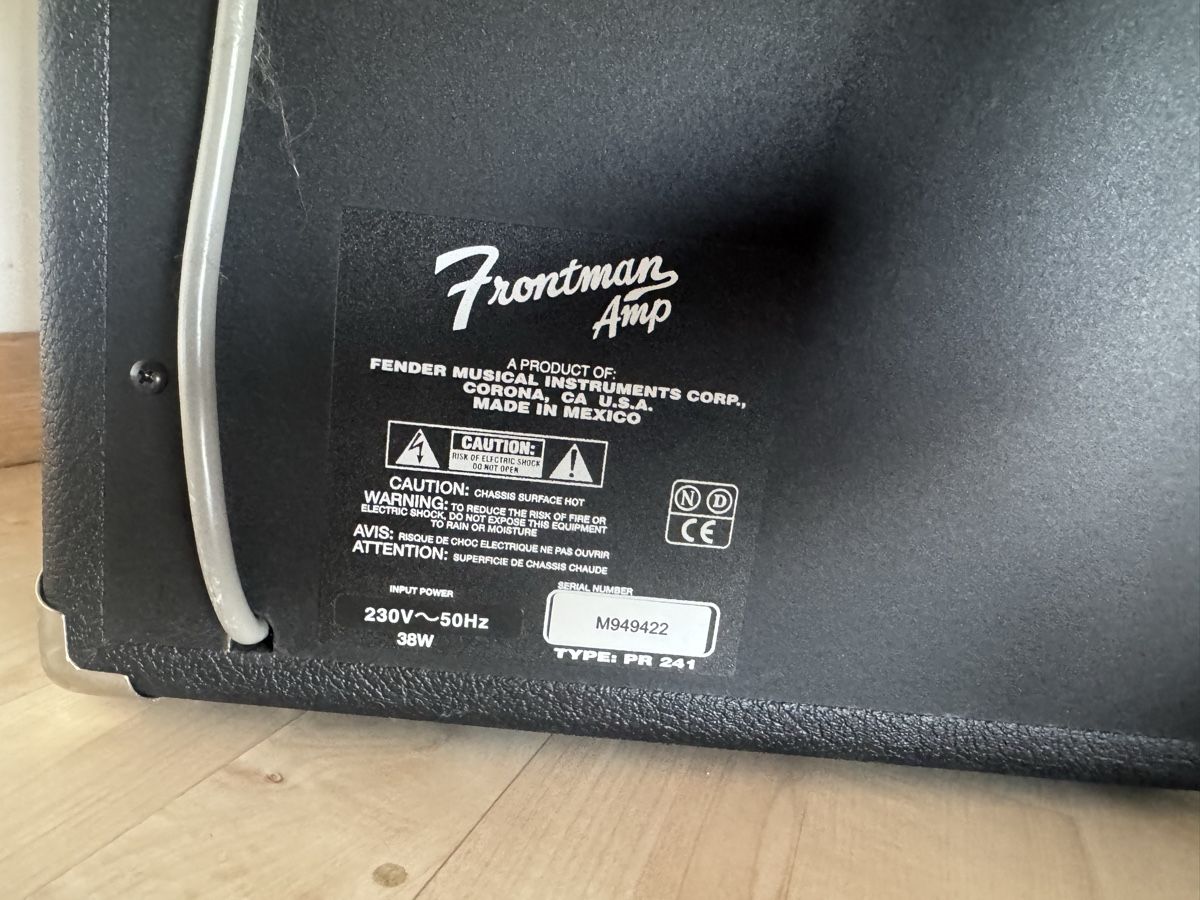 Fender Amplificatori: Fender Amp, Gitarrenverstärker, Frontman – Usato da Glattfelden venduto da Ak_5bL 1