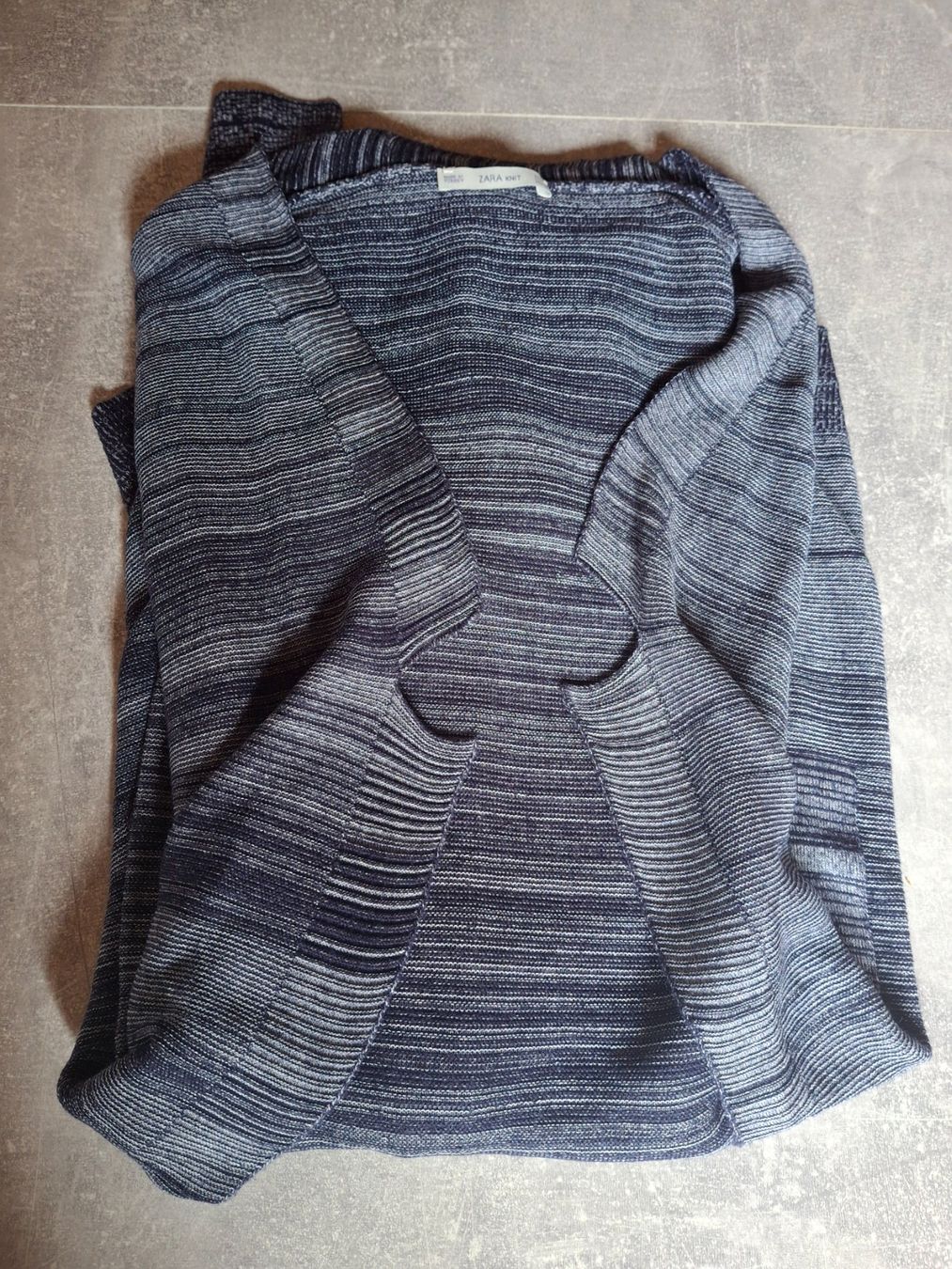 Zara Jacken: Longue jaquette taille M marque Zara – Gebraucht aus Villiers von san_jn5w 8