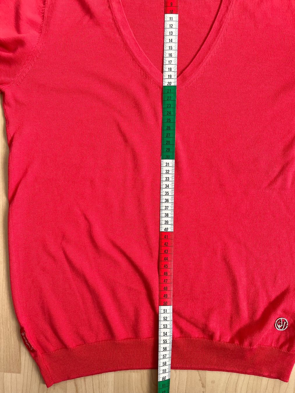 Armani Pullover & Sweatshirts: Armani: leichter Pullover, V-Auschnitt, rot, Gr. 36 38 – Gebraucht aus Luzern von ellitussi 6