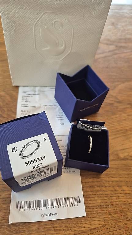 Swarovski Anelli: Neuer Ring von Swarovski – Nuovo e nell'imballaggio originale da Feusisberg venduto da cts_55rn