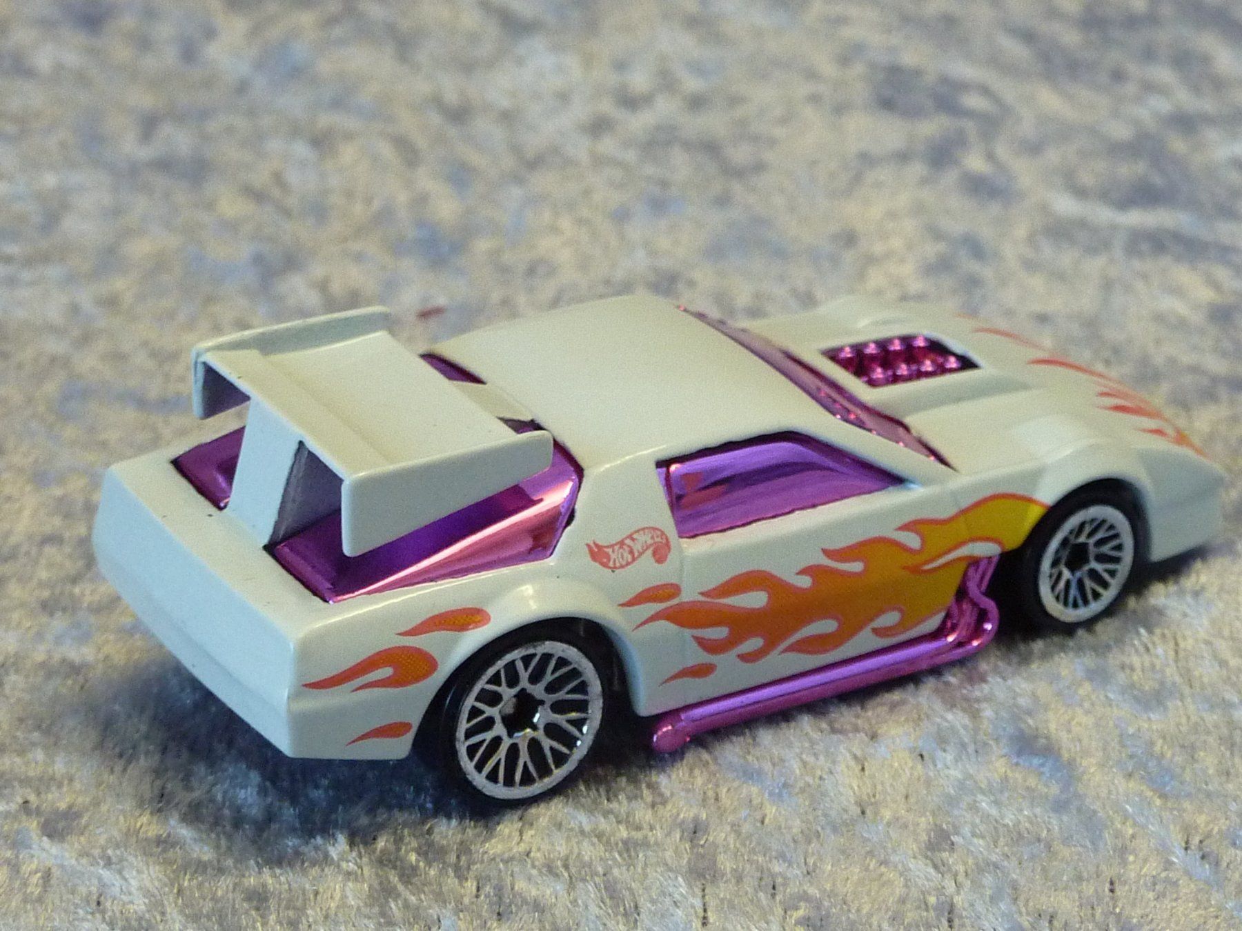 Hot Wheels Modellini d'auto: Pontiac Firebird  1:64 – Usato da Dürrenäsch venduto da Cobra1ch 3