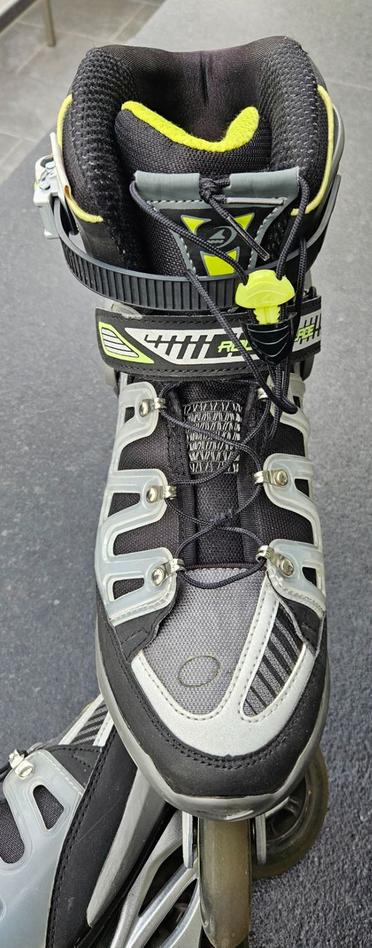 Pattini in linea & Pattini a rotelle: Rollerblade Inline Skates – Usato da Hagendorn venduto da olinda24 5
