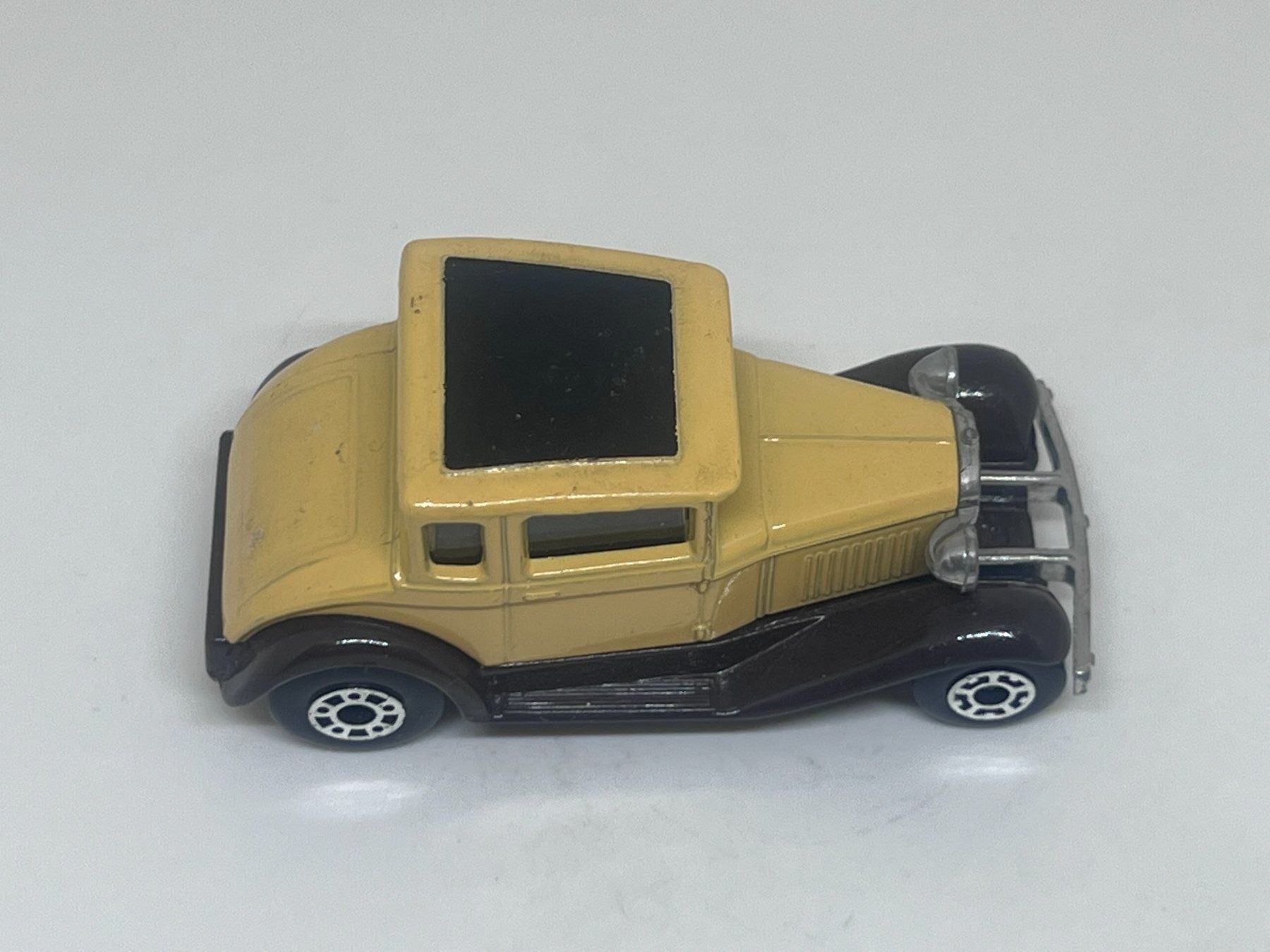 Matchbox Modellini d'auto: Matchbox Model A Ford #264 – Usato da Wildegg venduto da LaaBoutique 1