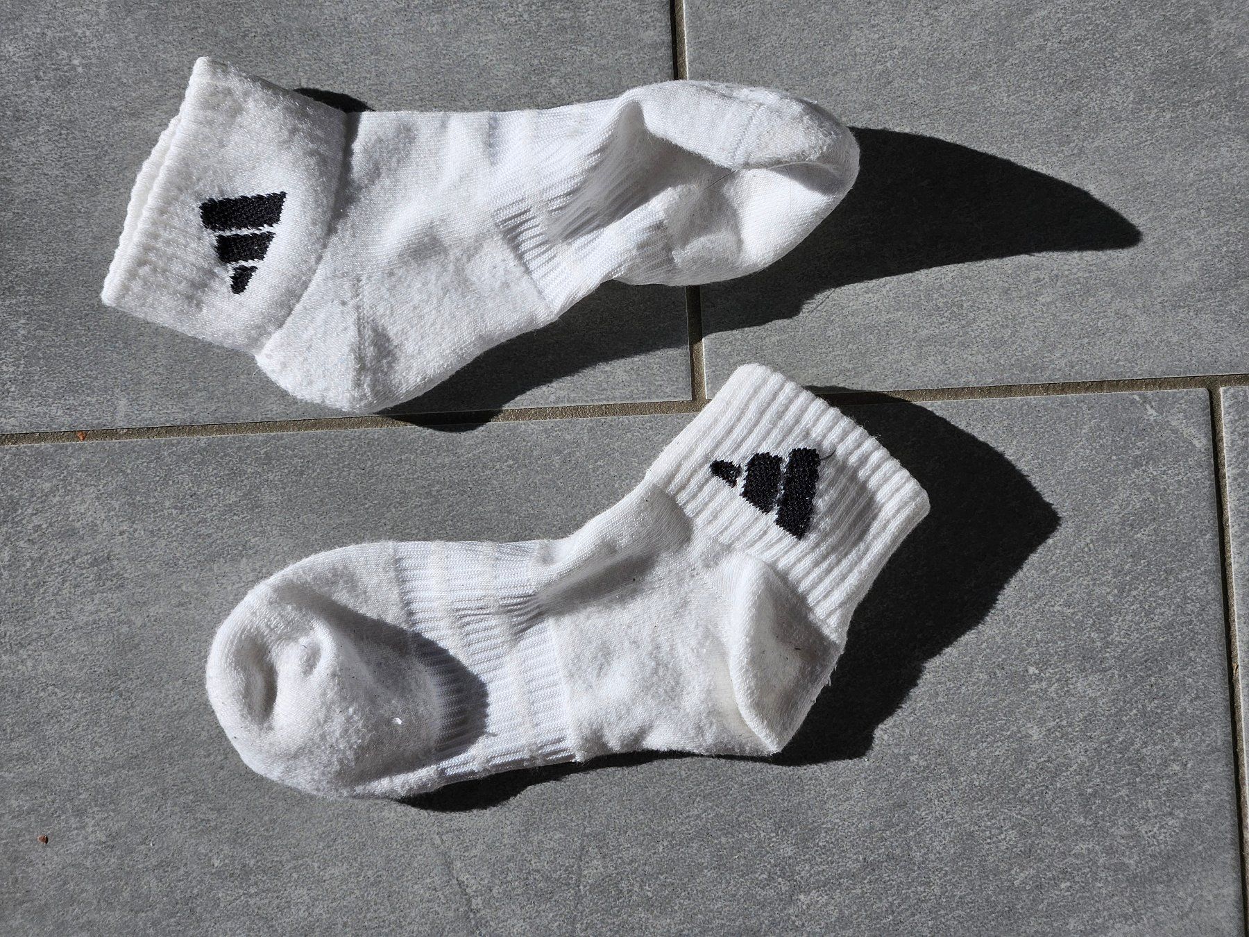 Adidas Chaussettes: Adidas Socken Grösse M – D'occasion à Frauenfeld par Heren_67