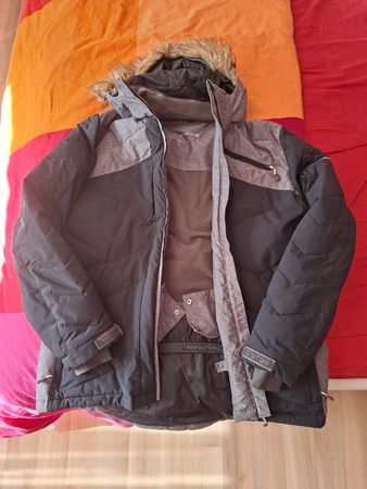Warme Winterjacke Revolution Gr.42, Top Zustand!