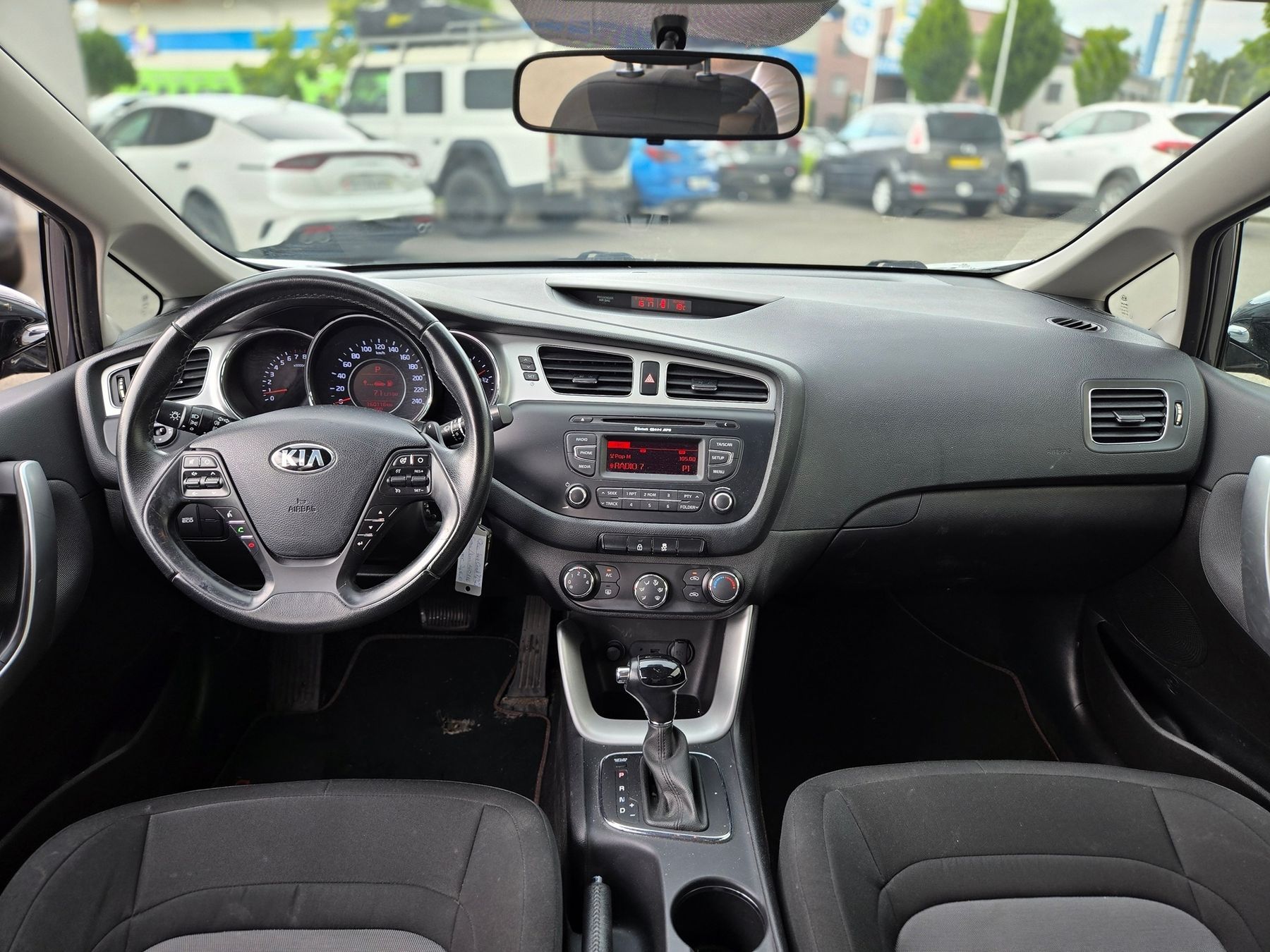 Kia Autos: KIA Cee'd Sportswagon – D'occasion à Weiach par magdalena_s 4