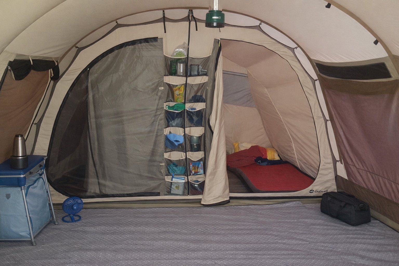 Outwell Tende : Outwell Kensington 6 Zelt – Usato da Niederweningen venduto da ehe_7q5y 2