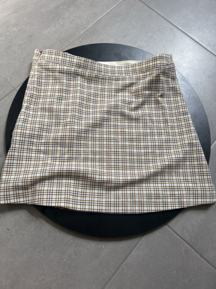 Robes et jupes: Jupe – Neuf (Voir description) à Lausanne par non_ptb6 1