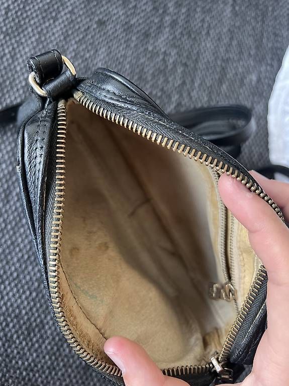 Borse da donna: Maison Mollerus kleine Tasche  – Usato da Wädenswil venduto da charmicss 2