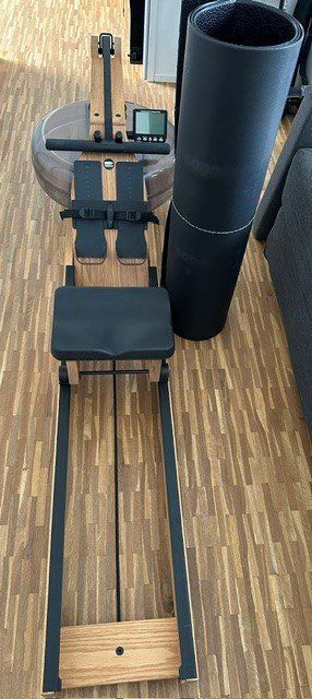 WaterRower Hometrainer: WaterRower Rudergerät Eiche, Top Zustand! – Usato da Othmarsingen venduto da Tatj78 1