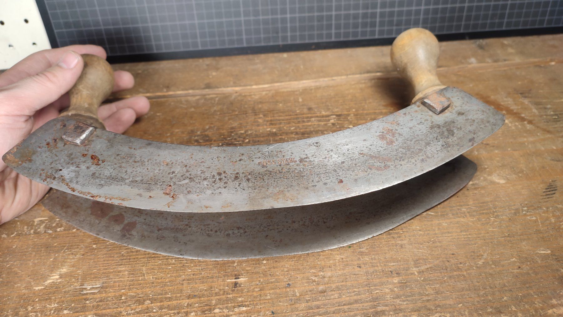 Coltelli da cucina: Wunderschönes altes Wiegemesser Doppel-Klinge – Usato da Gelterkinden venduto da MYSTOREFORYOU4460 9