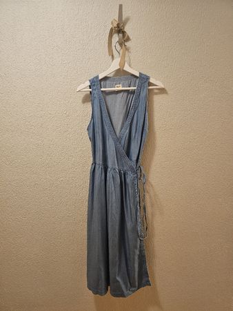 Sommerliches leichtes Jeanskleid von Gap, Grösse S Lyocell