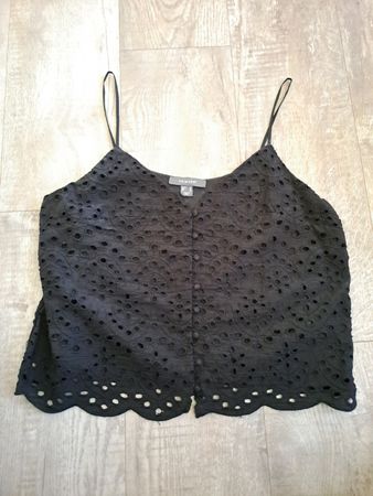 Schwarz Top mit Stickerei Gr. 42