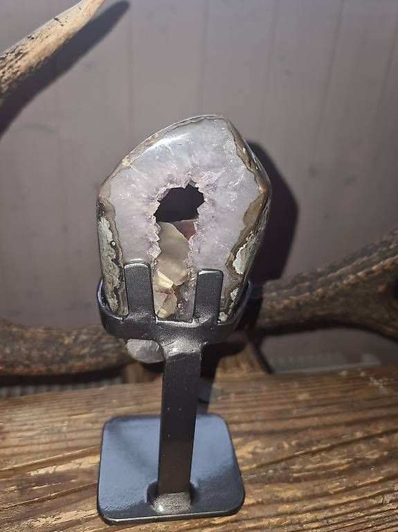Minerali & Pietre curative: Amethyst Geode mit Calcit Kristall, Deko – Nuovo (secondo la descrizione) da Reute AR venduto da angelflower 2