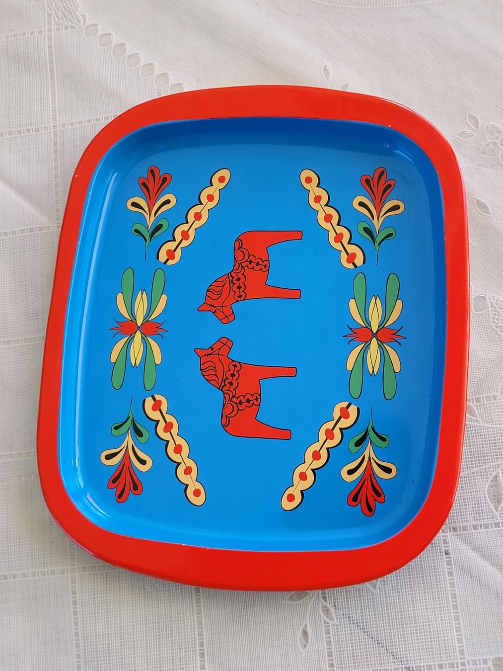 Tutte le decorazioni: Dala Horse Glas und miniature Tablett Metall – Usato da Buttikon SZ venduto da Renco 1