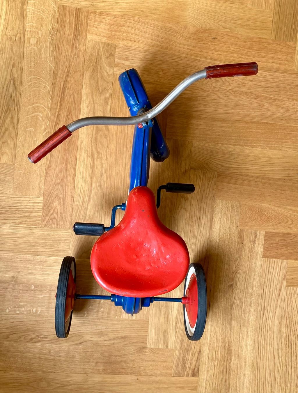 Fahrzeuge für Kinder: Vintage Kinder-Dreirad von Ferbedo – Gebraucht aus Basel von nostanz 3