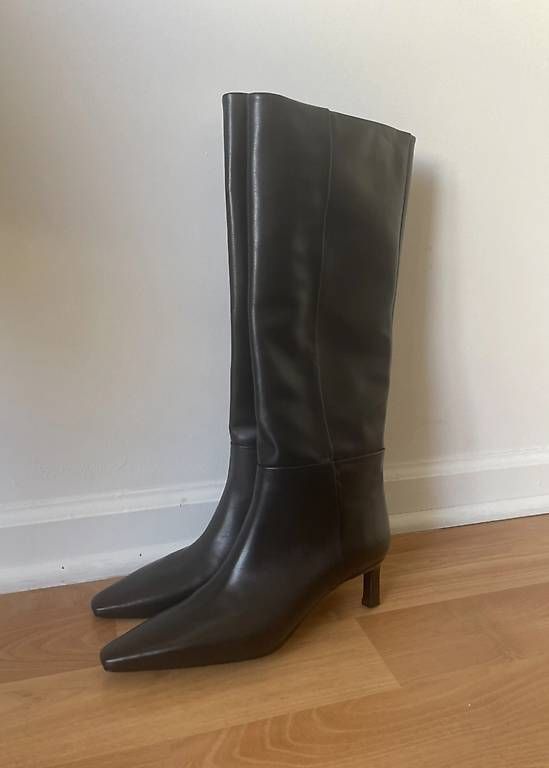 Massimo Dutti Scarpe da donna: Massimo Dutti Stiefel kitten Leder schwarz , Gr. 38 – Nuovo (secondo la descrizione) da Dübendorf venduto da CaBer 2