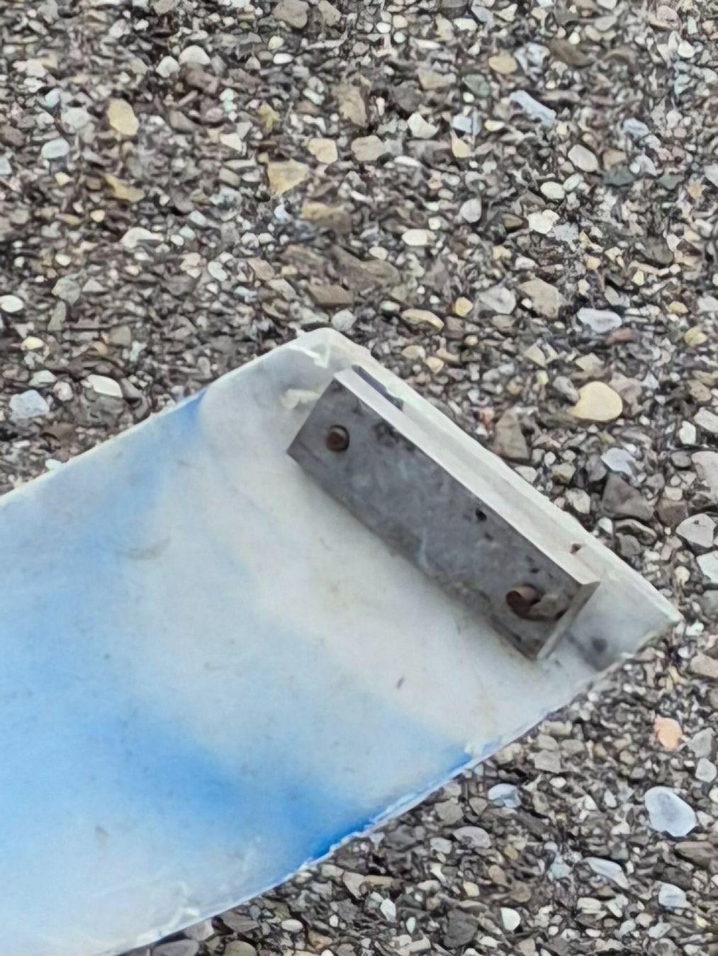 BMW Tutti pezzi di ricambio auto: Heckscheibenspoiler BMW 320 E21 Gruppe 5 – Usato da Bremgarten AG venduto da Osella5 2
