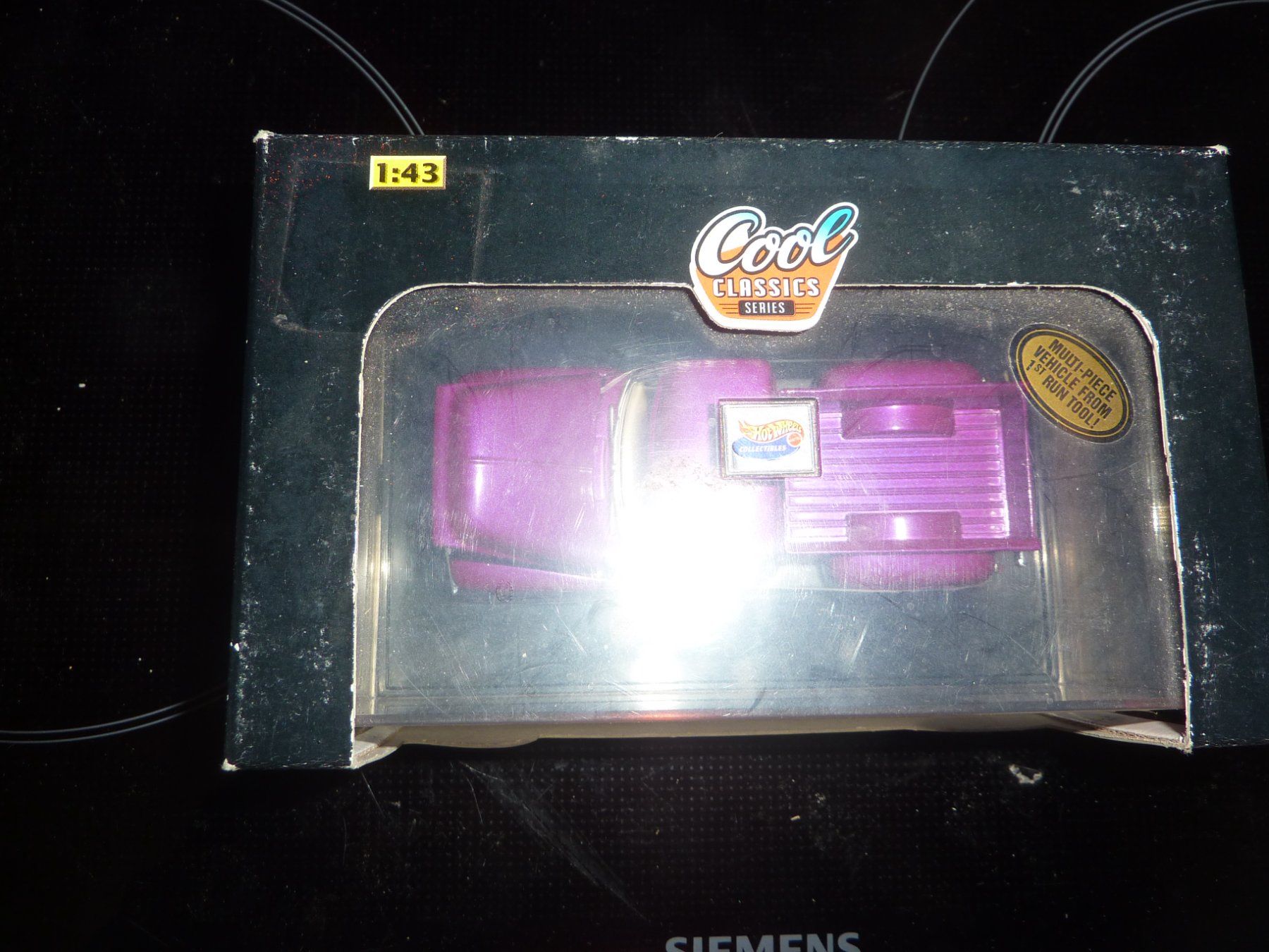 Hot Wheels Modellini d'auto: FORD1955 – Nuovo e nell'imballaggio originale da Balsthal venduto da bouteliee 1