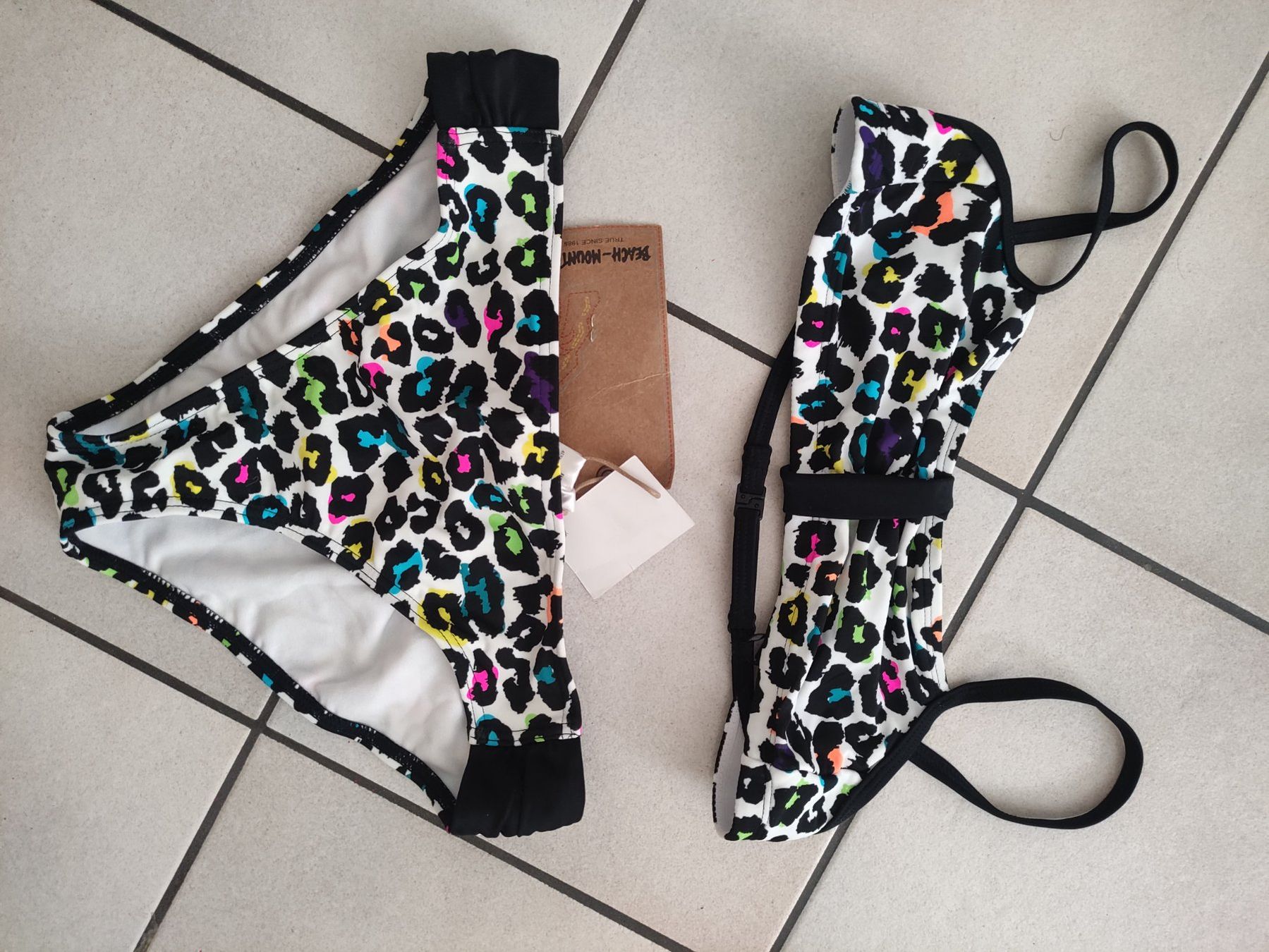 Badehosen: Neu Bikini gr 176 or 164 – Neu und originalverpackt aus Dagmersellen von L.Ga.