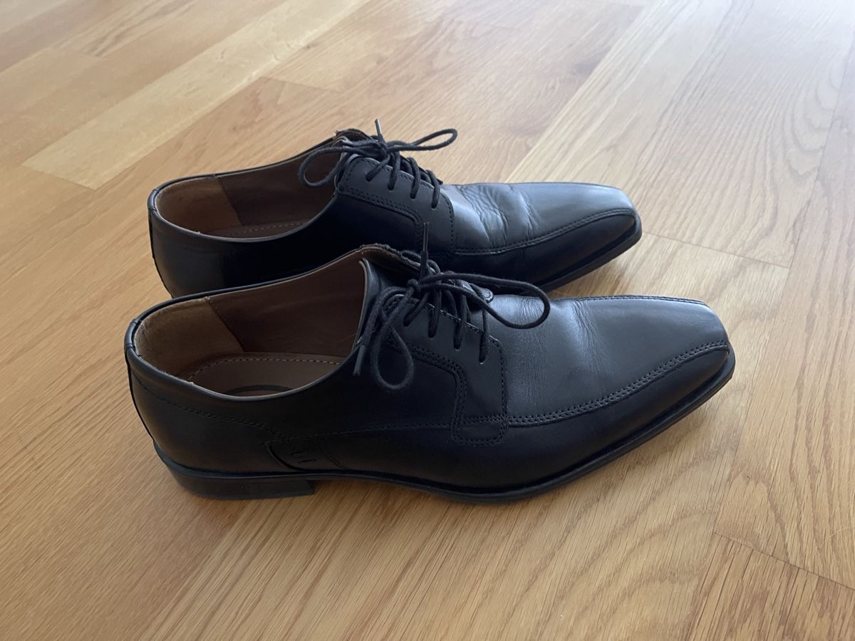 Scarpe da uomo: Schnürschuhe schwarz Leder Grösse 41 gebraucht Versand 9.- – Usato da Meilen venduto da ana9 3