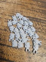 lego 4085c lot de 25 pièces Light Bluish Gray Plate,