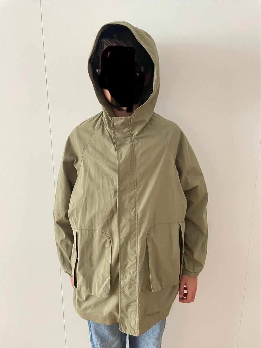 Zara Giacche & Cappotti: Zara Regenjacke 152 – Usato da Zürich venduto da Mothai 1