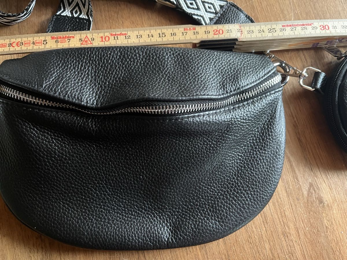 Borse: Bauchtasche schwarz – Nuovo e nell'imballaggio originale da Aarberg venduto da Jakaro 3