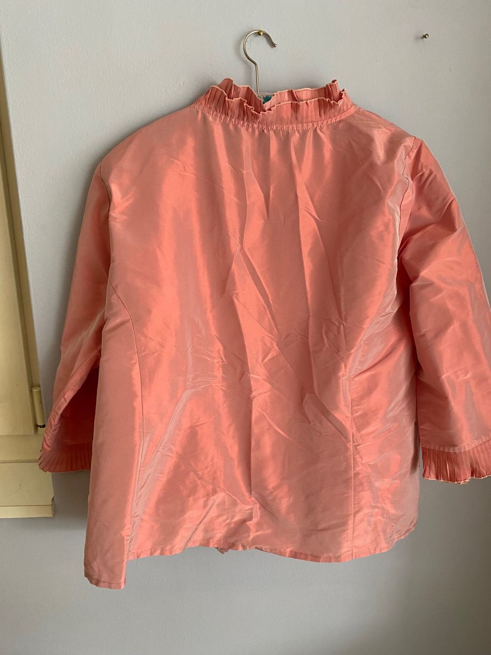 Camicette: Lachsfarbene Bluse mit Jäckli Gr. 48 – Usato da Luzern venduto da Turmliebe 3
