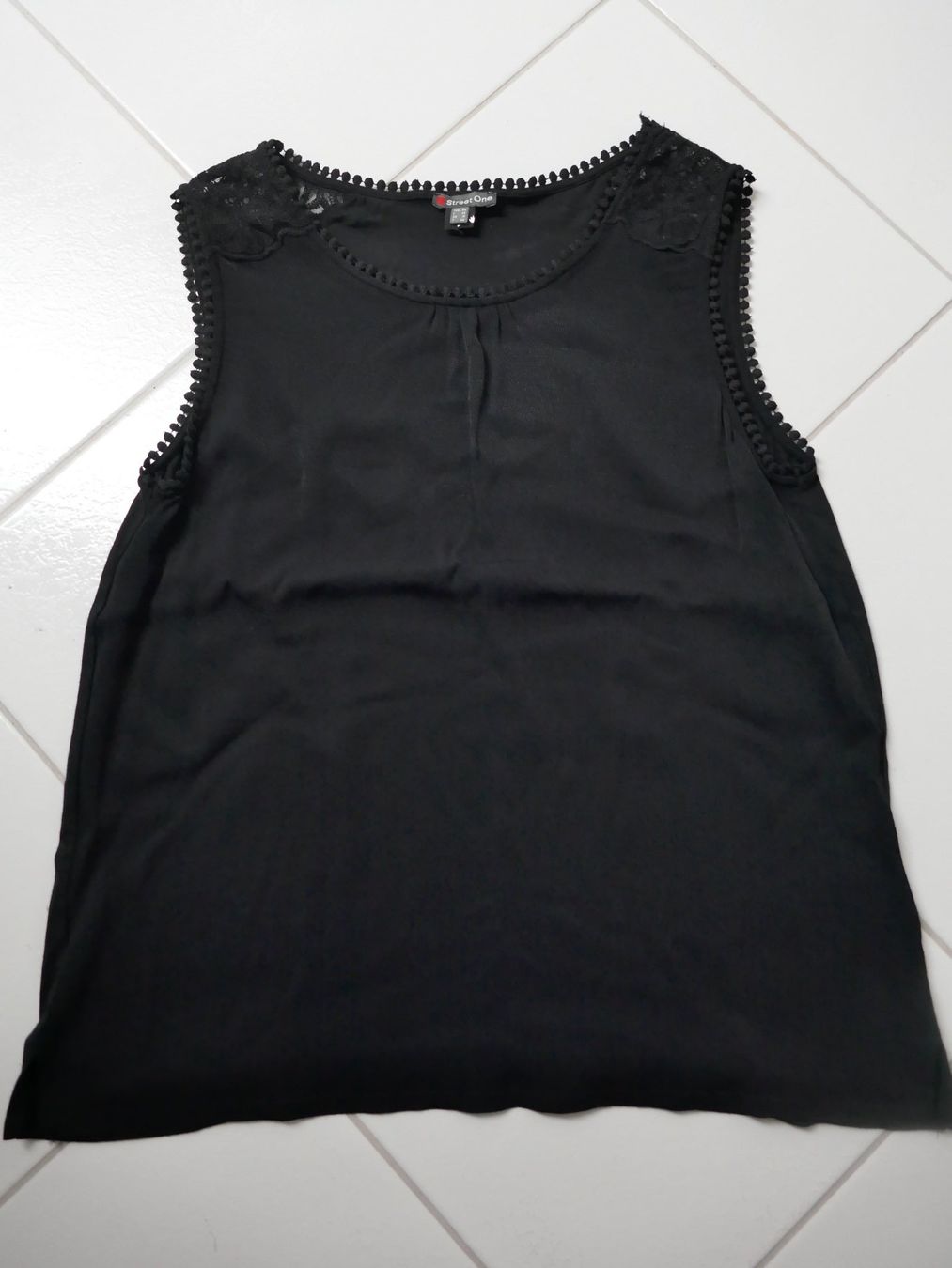 Top: NEU!  "STREET ONE" Damentop schwarz – Nuovo (secondo la descrizione) da Volketswil venduto da Cobra22