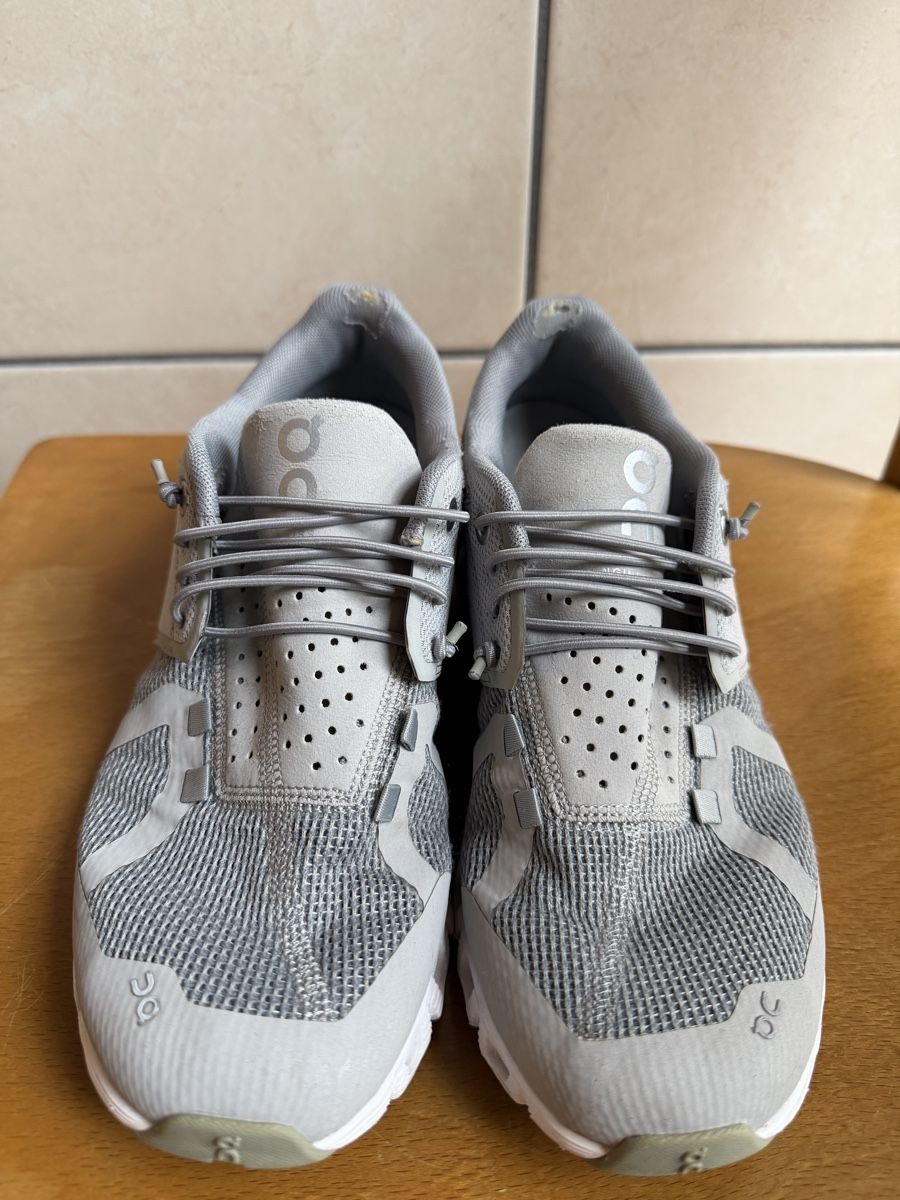 On Damenschuhe: On Cloud grau – Grösse 38 – Gebraucht aus Pfäffikon ZH von J.R.1989 1