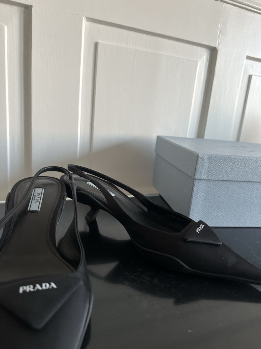 Prada Scarpe da donna: Schwarze Prada Slingpumps, Gr. 38.5 – Usato da Zürich venduto da smeiteli 3
