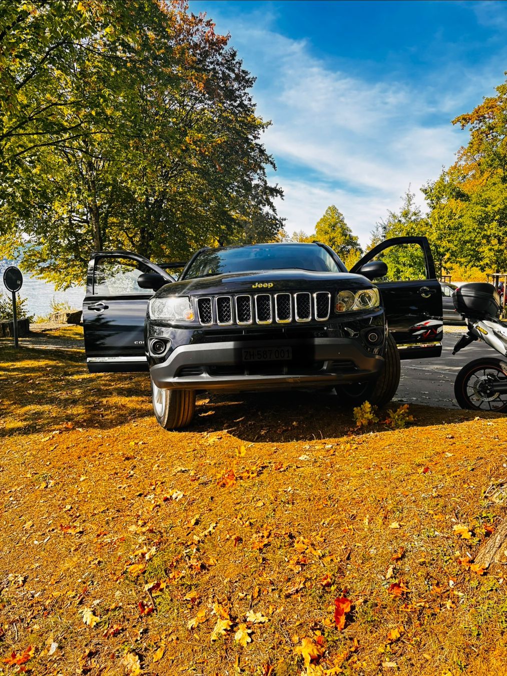 Jeep Automobili: Jeep Compass 2.4 – Usato da Zollikon venduto da Capitalpub6117