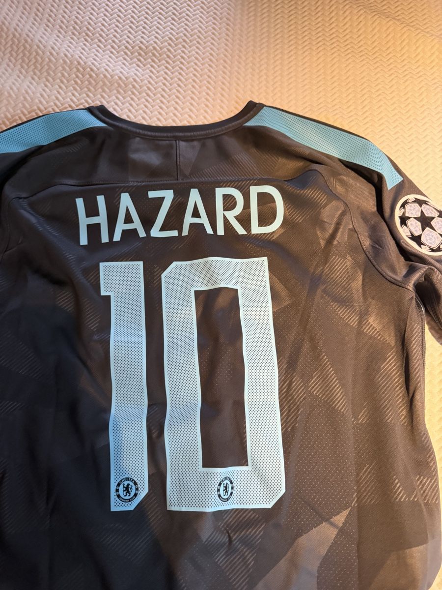 Nike Canottiere & Pantaloni: Chelsea Third 17/18 Hazard – Nuovo (secondo la descrizione) da Aarberg venduto da marcoo237 2