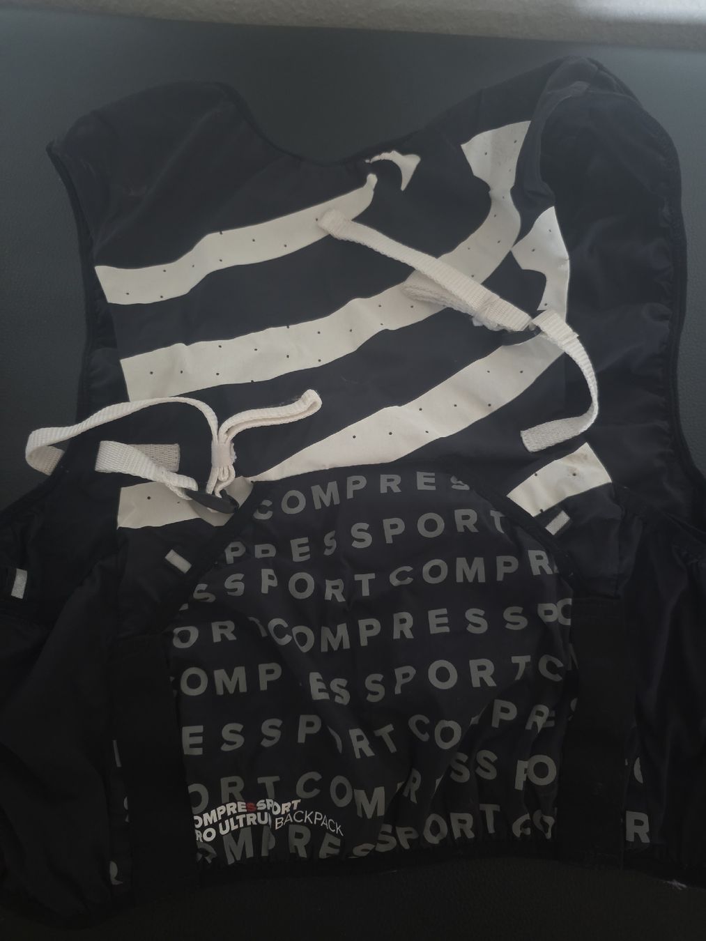 Compressport Rucksäcke: sac trail compressport 10L – Gebraucht aus Lausanne von Lennox09 1