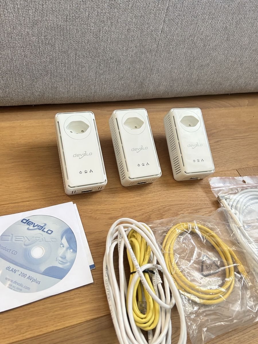 Devolo Unità & Adattatore: Devolo dLAN 200 AVplus Starter Kit - Top Zustand! – Usato da Pratteln venduto da andi1977 2