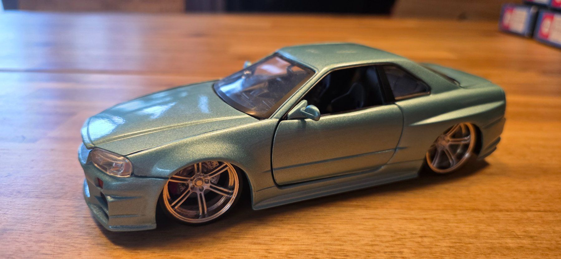 Nissan Modellini d'auto: Modellauto Nissan Skyline R34 1/24 – Usato da Hochfelden venduto da Danizh0