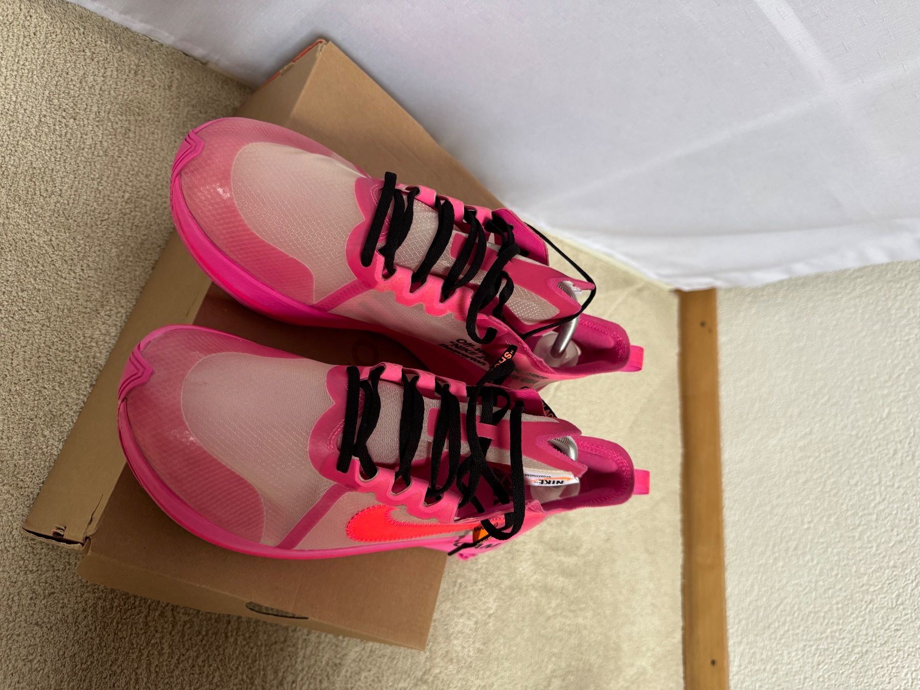 Off-White Scarpe da uomo: Nike Zoom Fly Off White Pink – Usato da Visperterminen venduto da lgresell 1