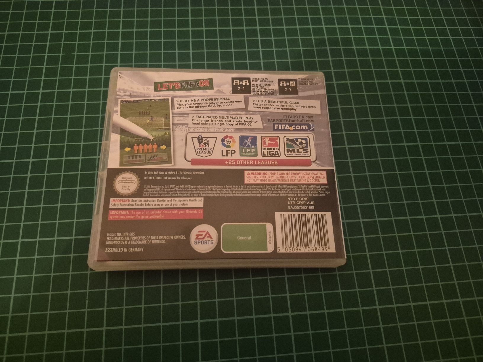 Nintendo Giochi: FIFA 09 - Nintendo DS - Complete with Cartridge & Case! – Usato da Meyrin venduto da Retro-GZ 1