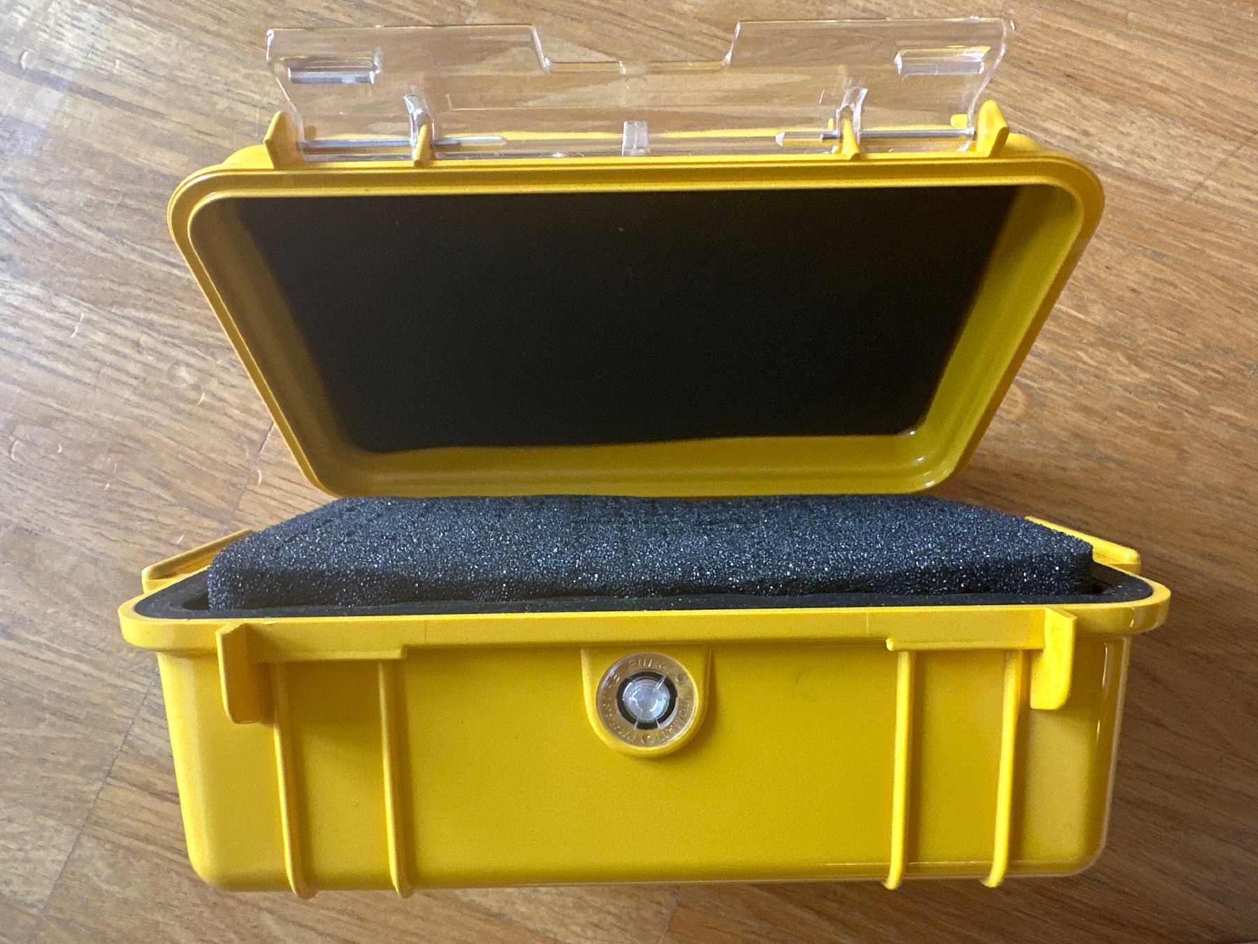Peli Reisekoffer: Peli Micros Case 1050 Unbenutzt – Neu (gemäss Beschreibung) aus Zürich von ZH36532521 2